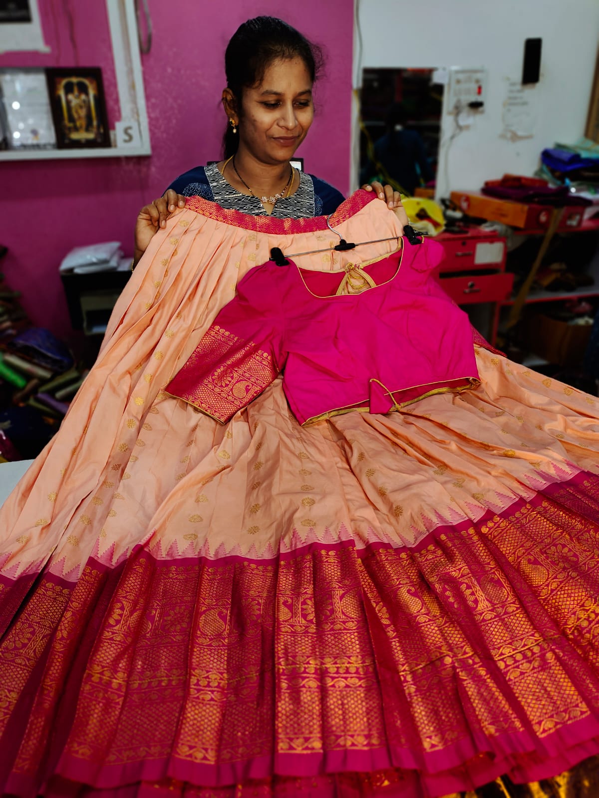 Sale gadwal lehangas