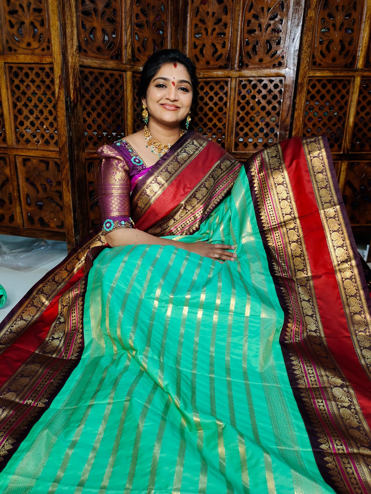 కొత్త వింటేజ్ గద్వాల్