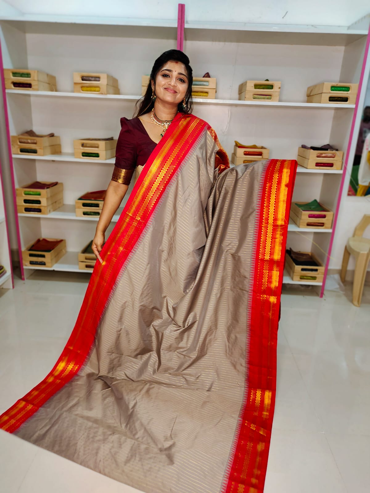 గద్వాల్ క్లియరెన్స్ సేల్