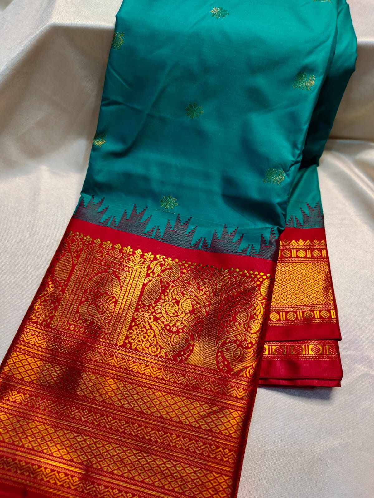Sravanamasam gadwal silk
