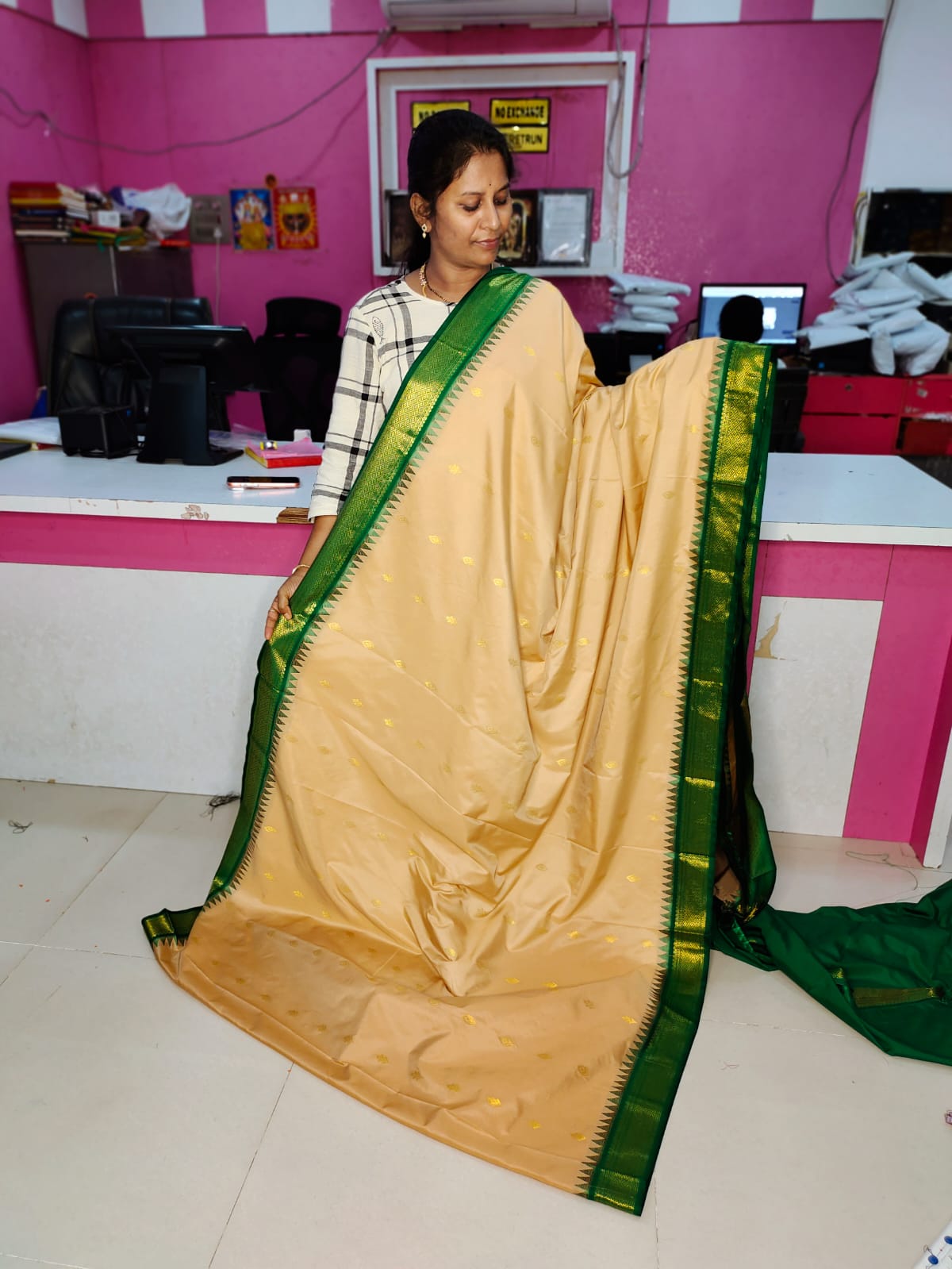 60% offer gadwal sale