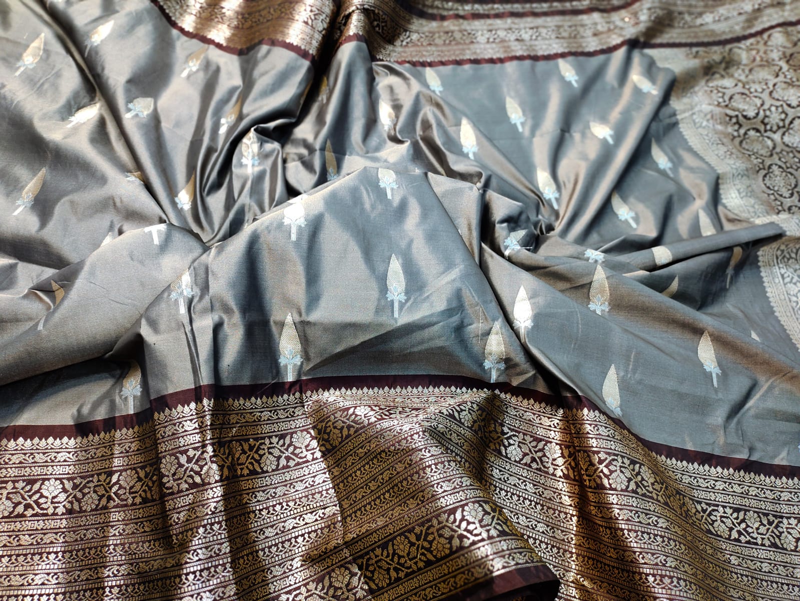 Primeme katan saree