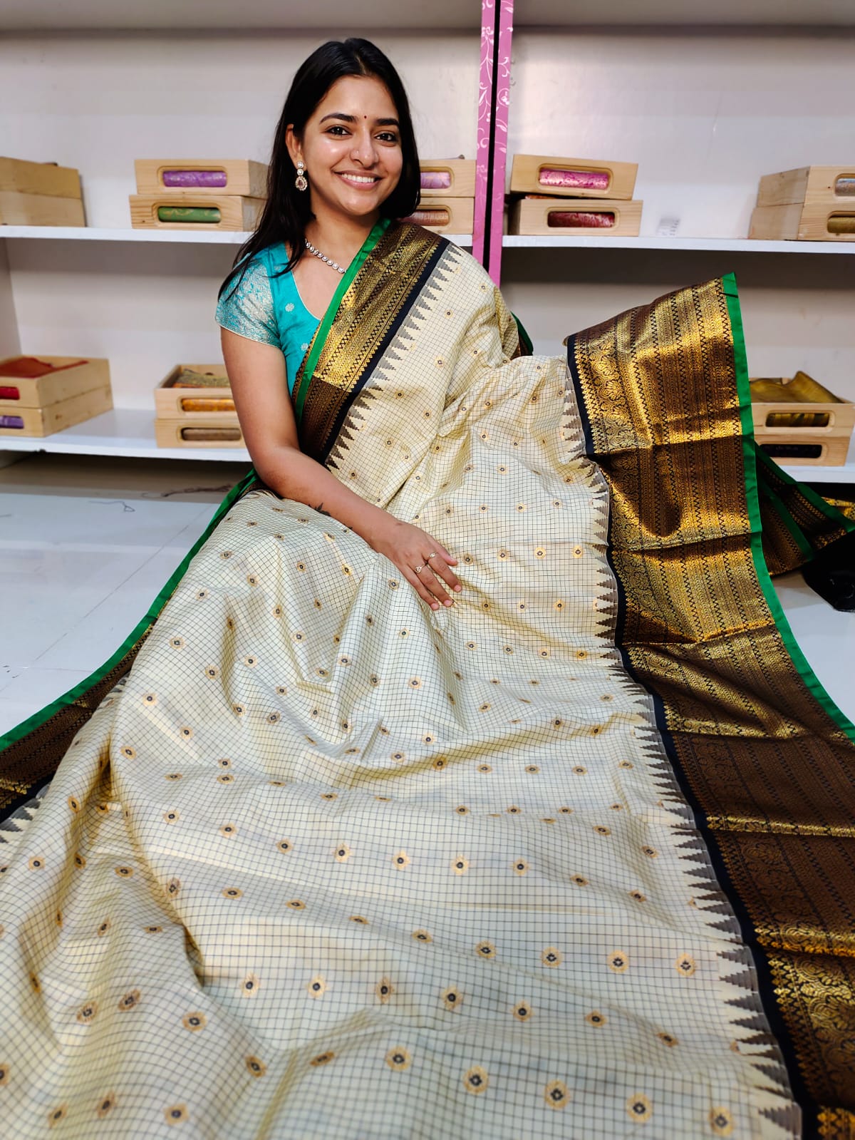 65% offer gadwal sale