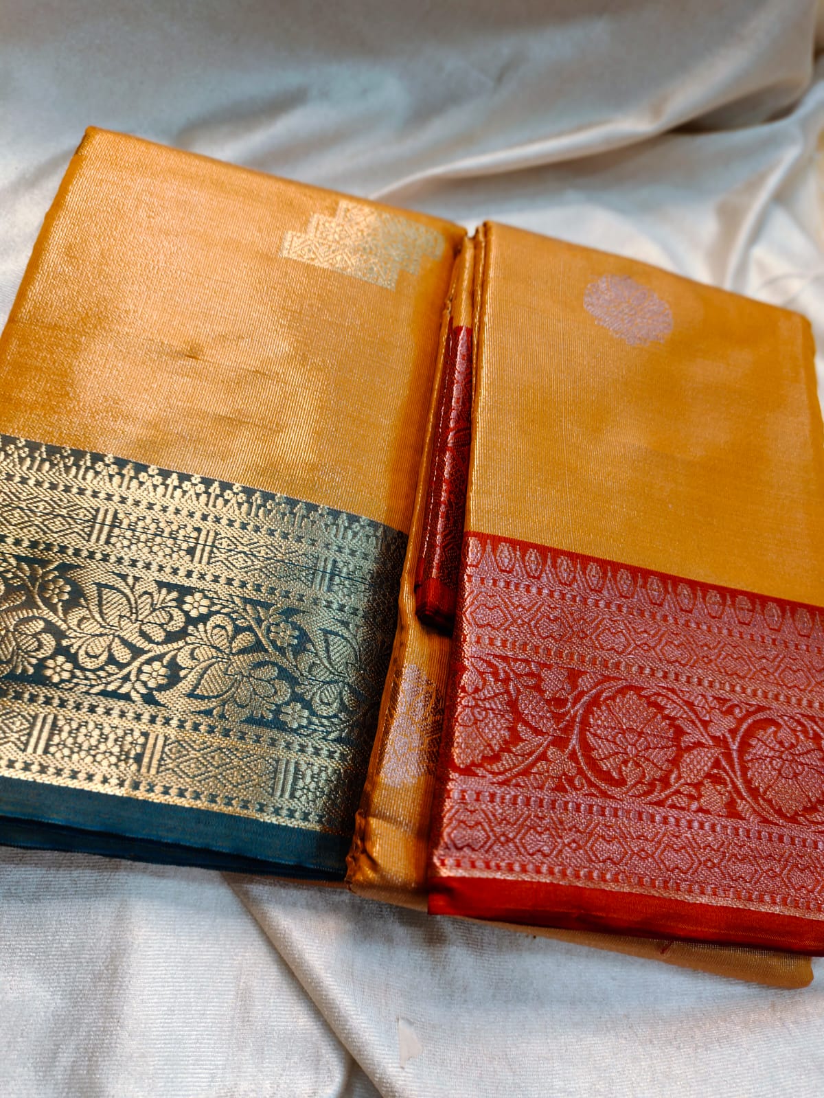 1+1 offer sarees