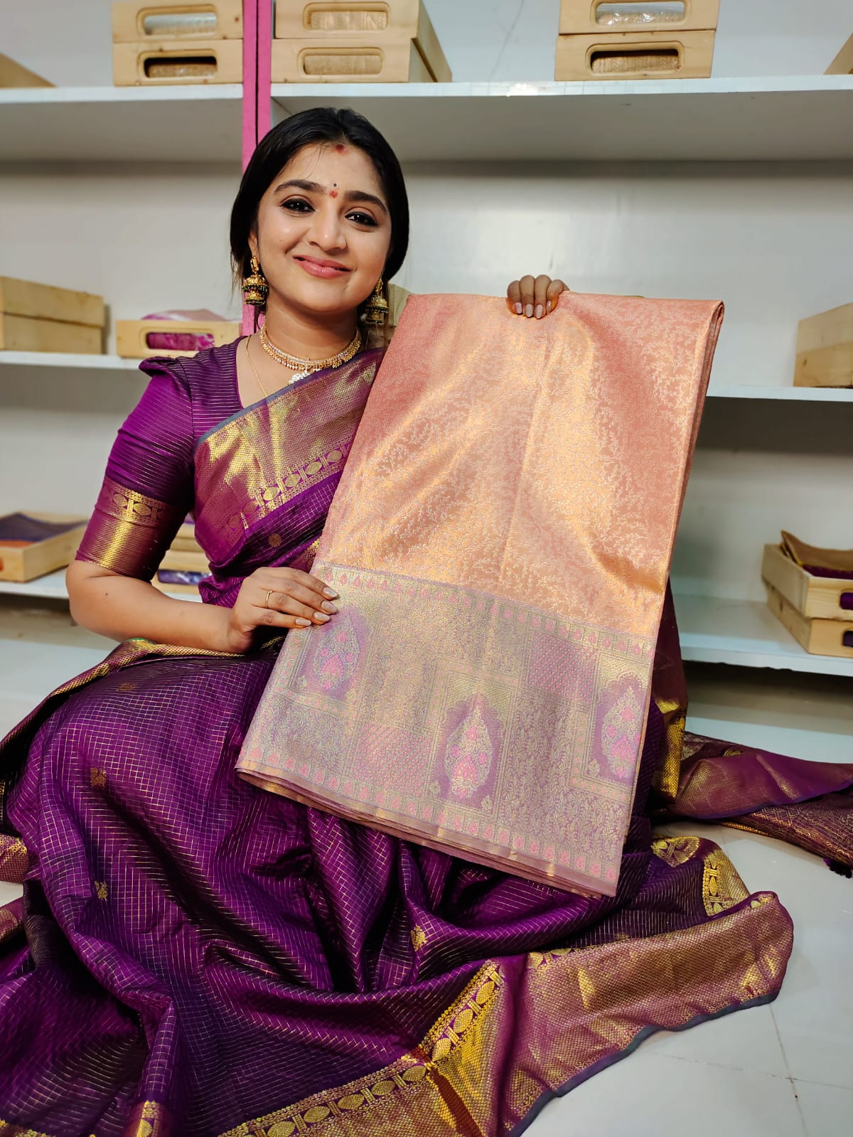 2వ వార్షికోత్సవ అమ్మకం