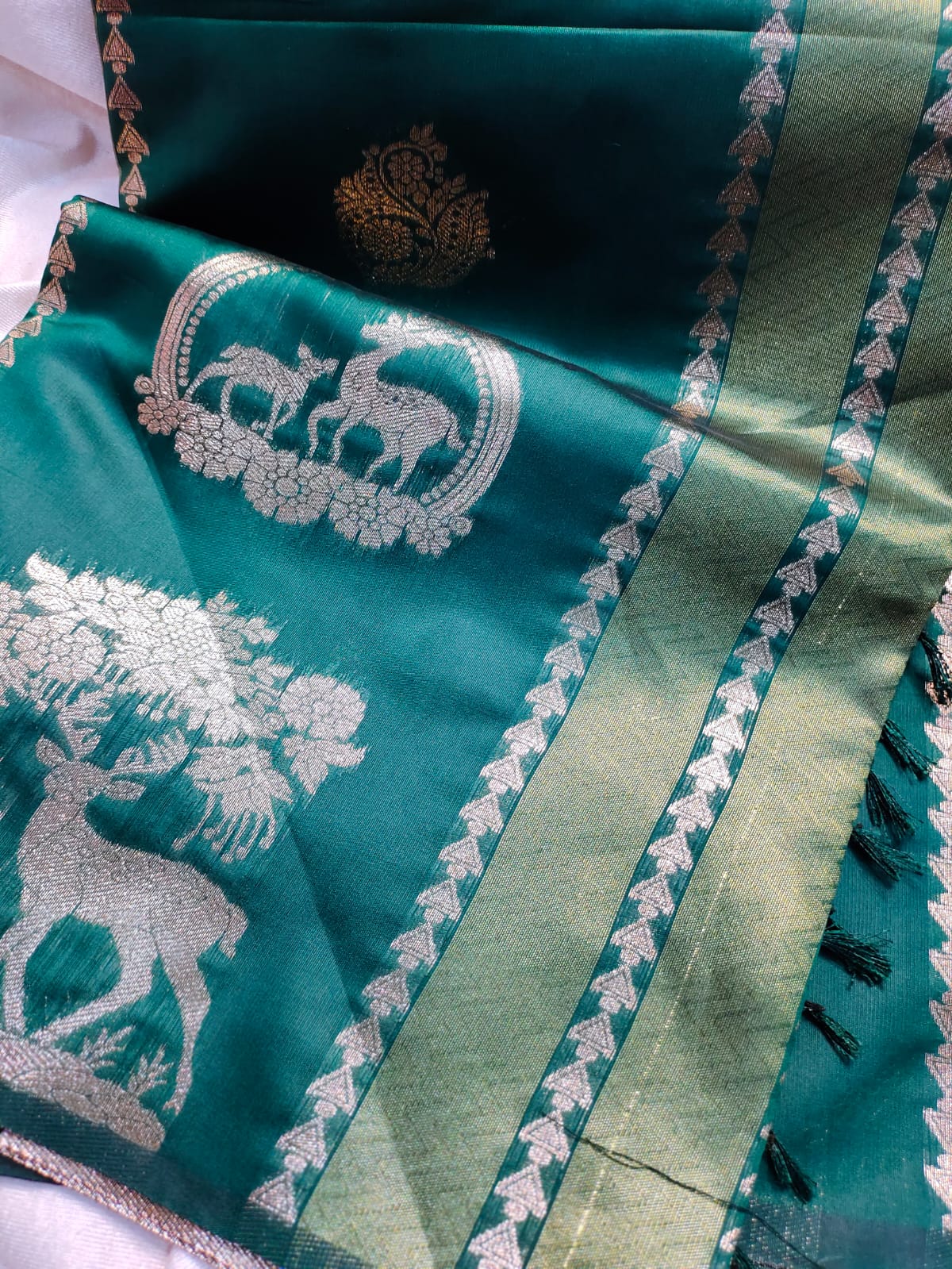 Sravanam sale