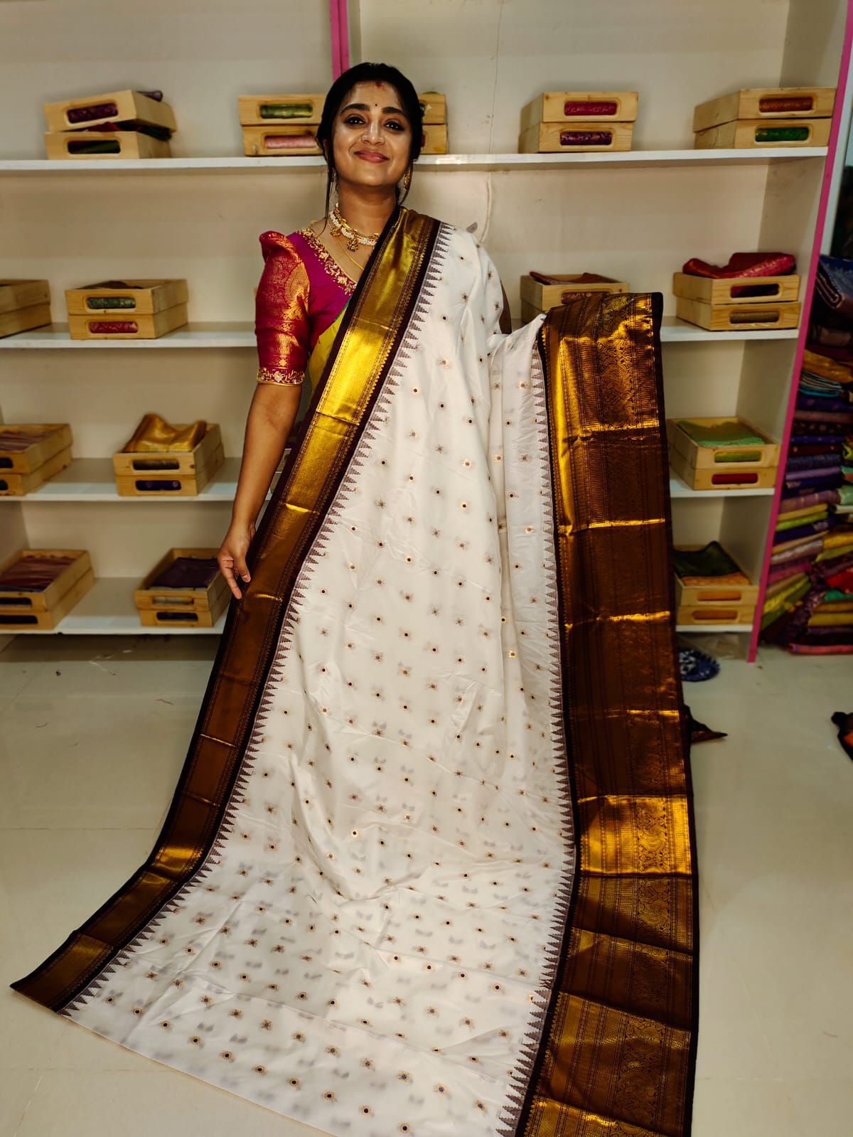 Ashadam sale gadwal silk saree
