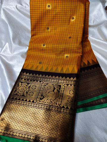 Vitange gadwal silk