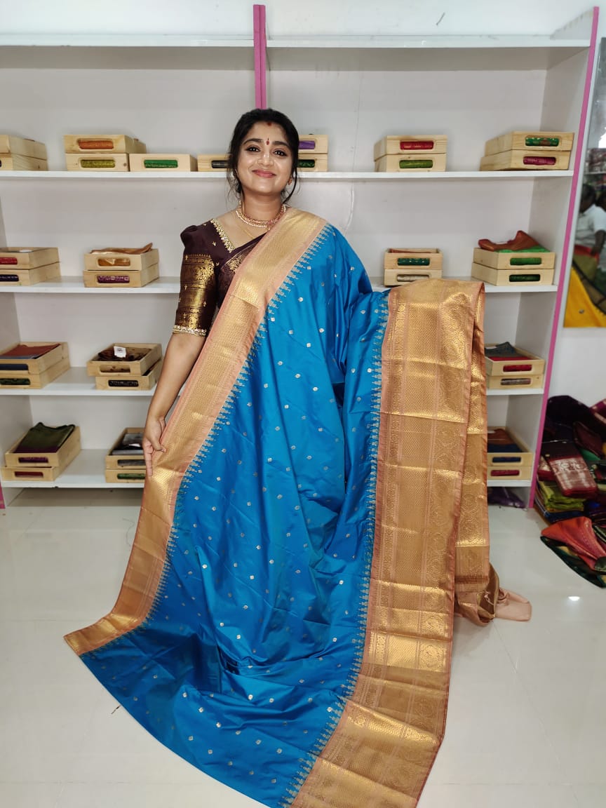 Ashadam sale gadwal silk saree