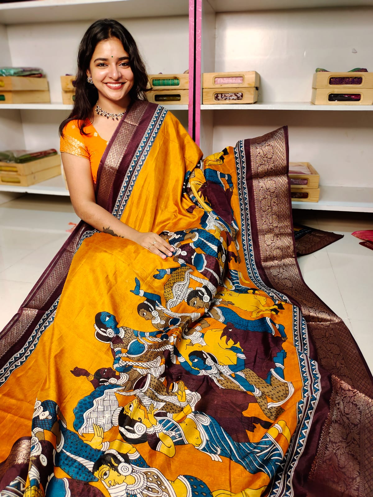 దీపావళికి చీరలు ఆఫర్ చేయండి