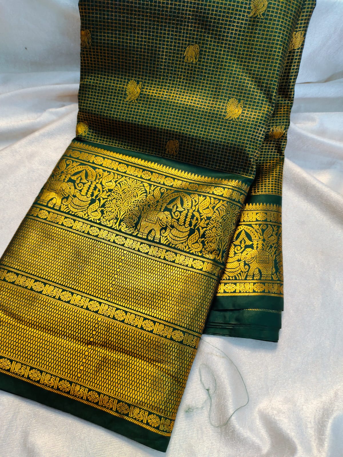 Vintage valli gadwal