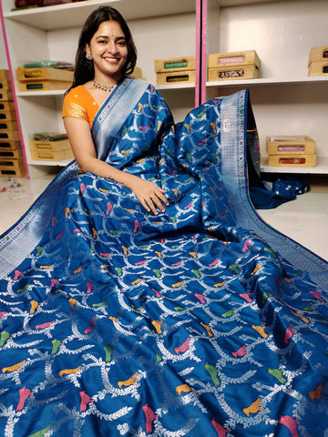 దీపావళికి చీరలు ఆఫర్ చేయండి