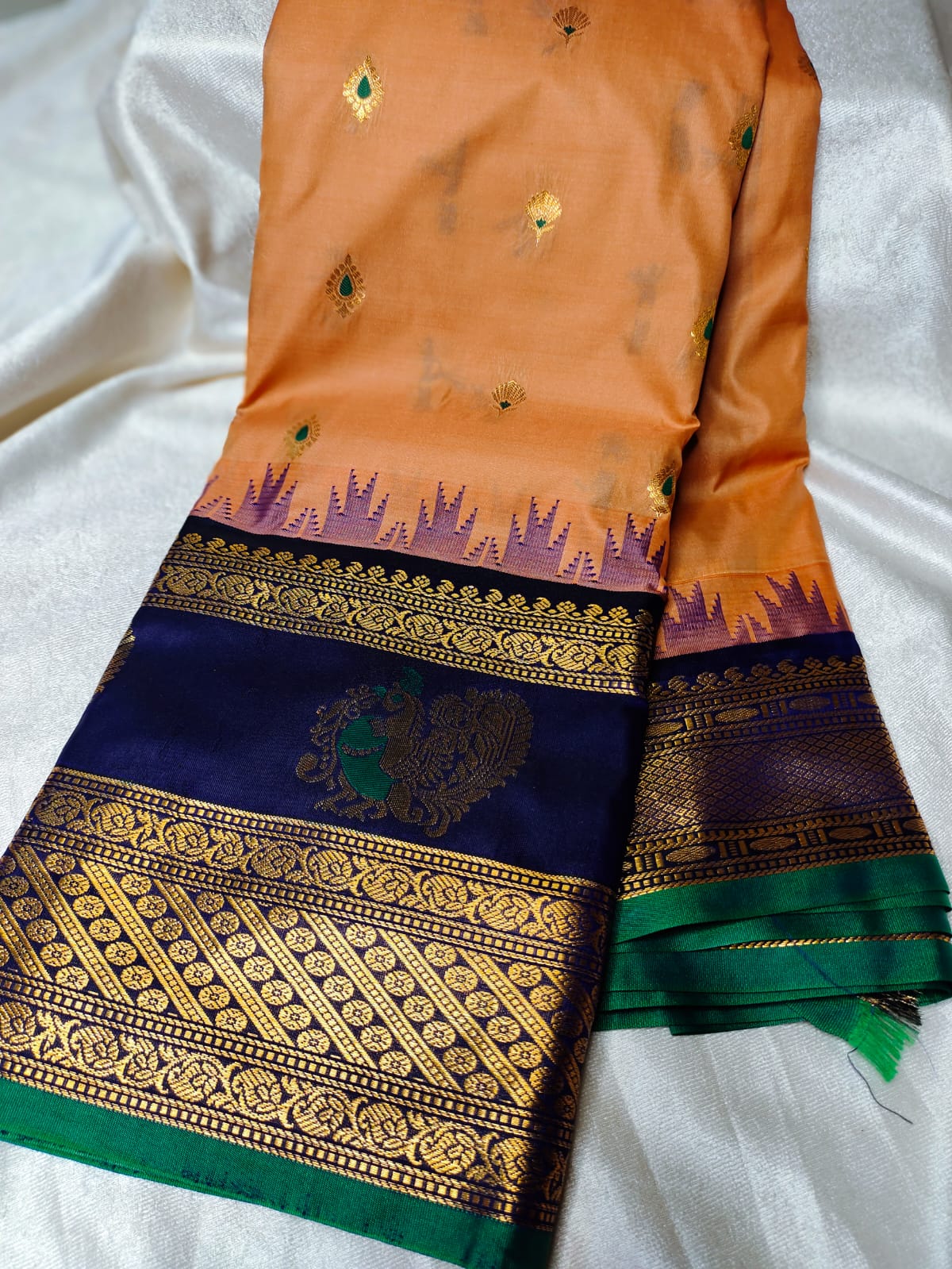 Vitange gadwal silk saree