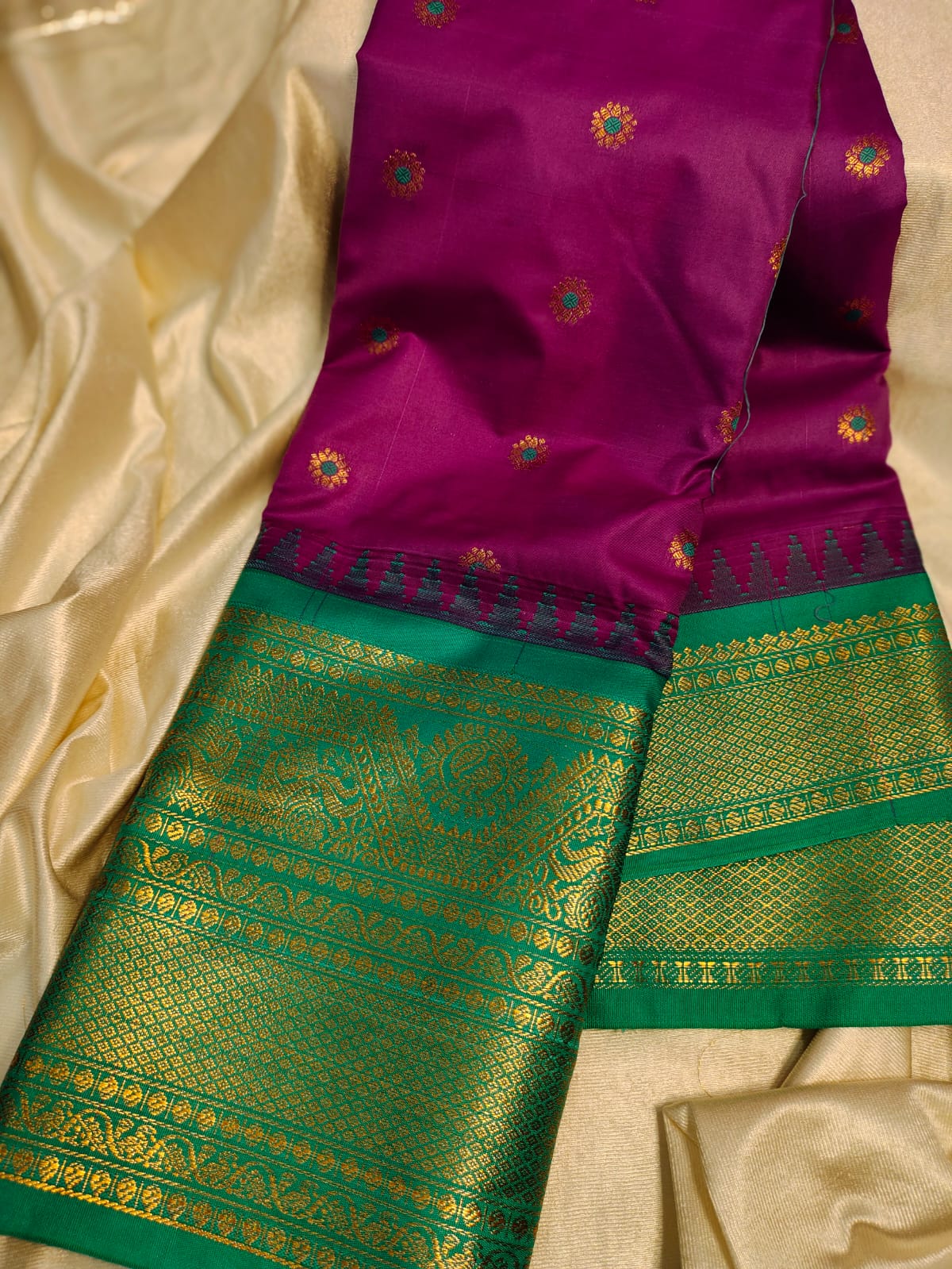 Primeme gadwal silk saree