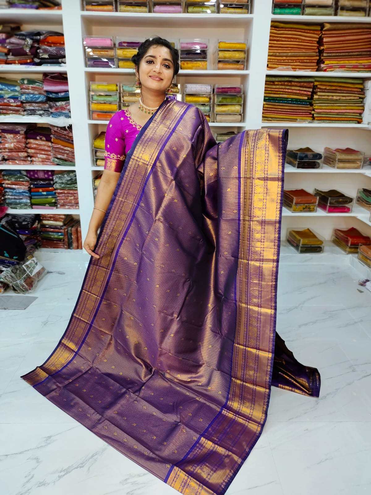 50% offer Valli gadwal