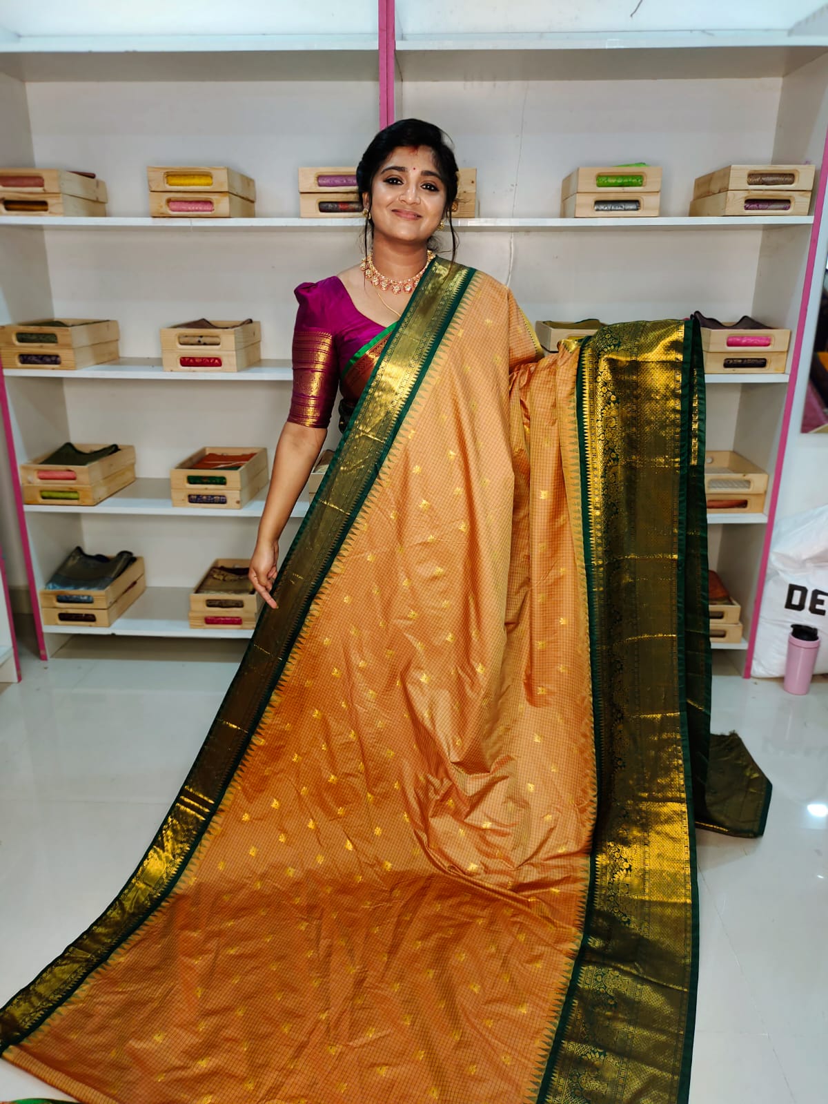 50% offer gadwal silk