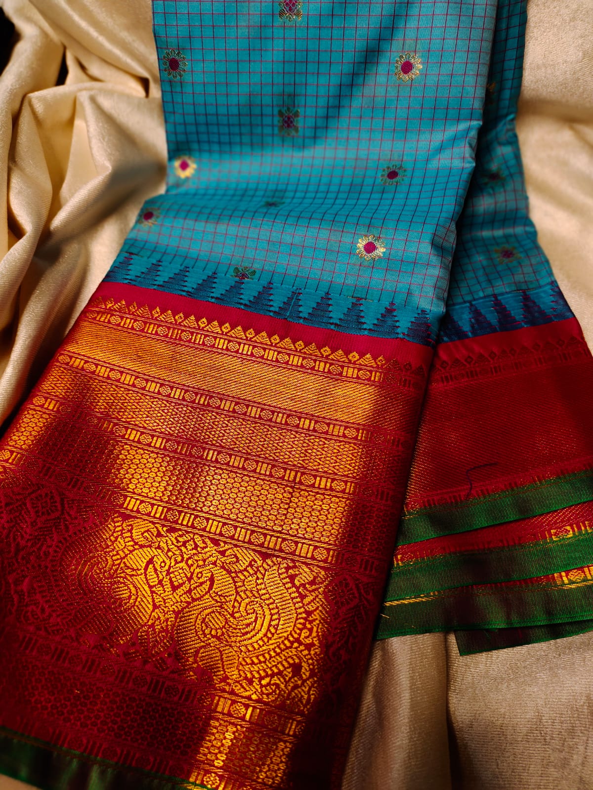 Vitange gadwal silk saree