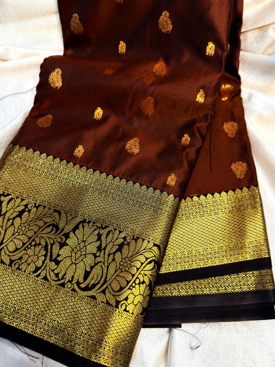 Gadwal sale 1599