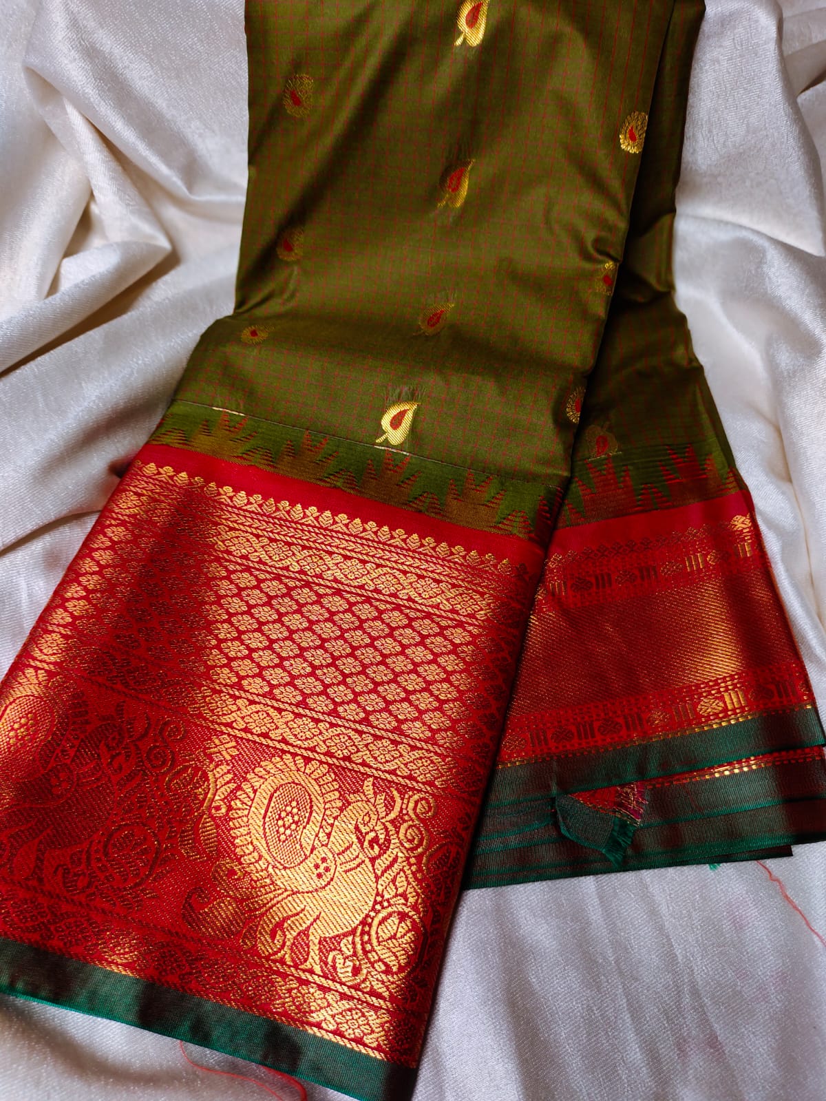 Vitange gadwal silk saree