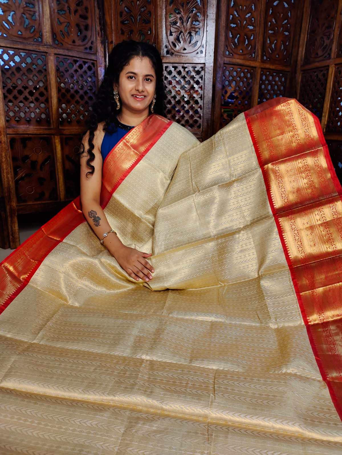 50% offer Saree