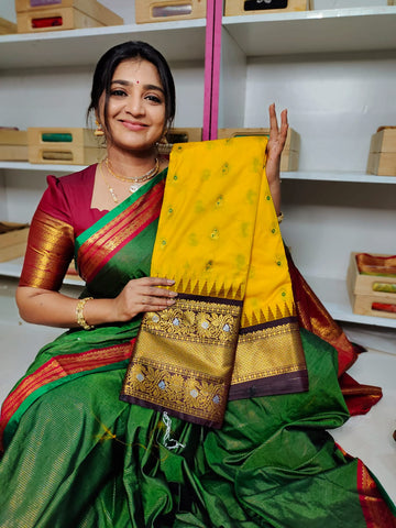 Vintage gadwal silk