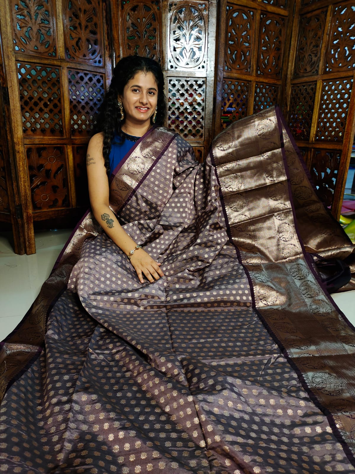 50% చీర ఆఫర్