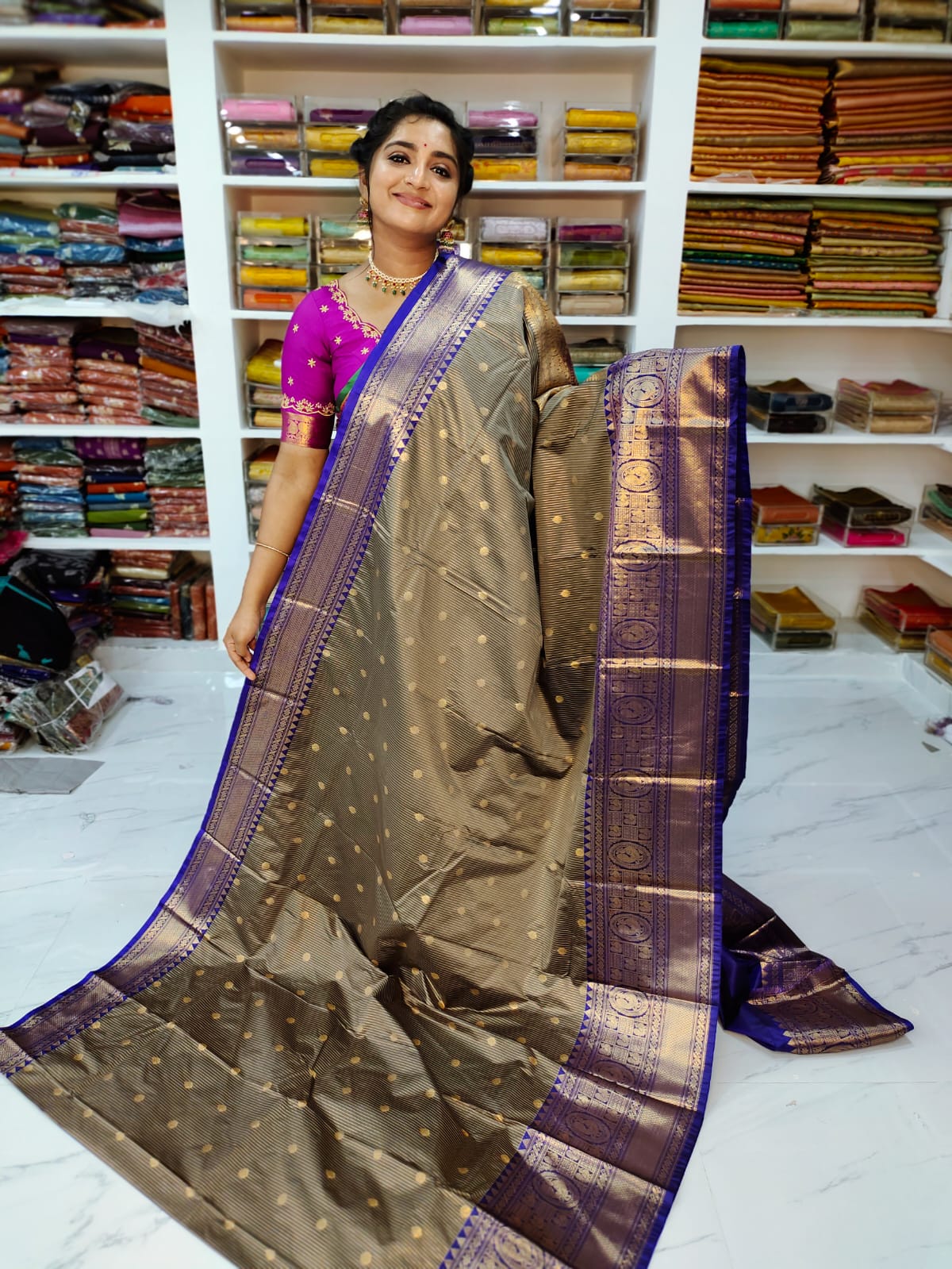 50% offer Valli gadwal