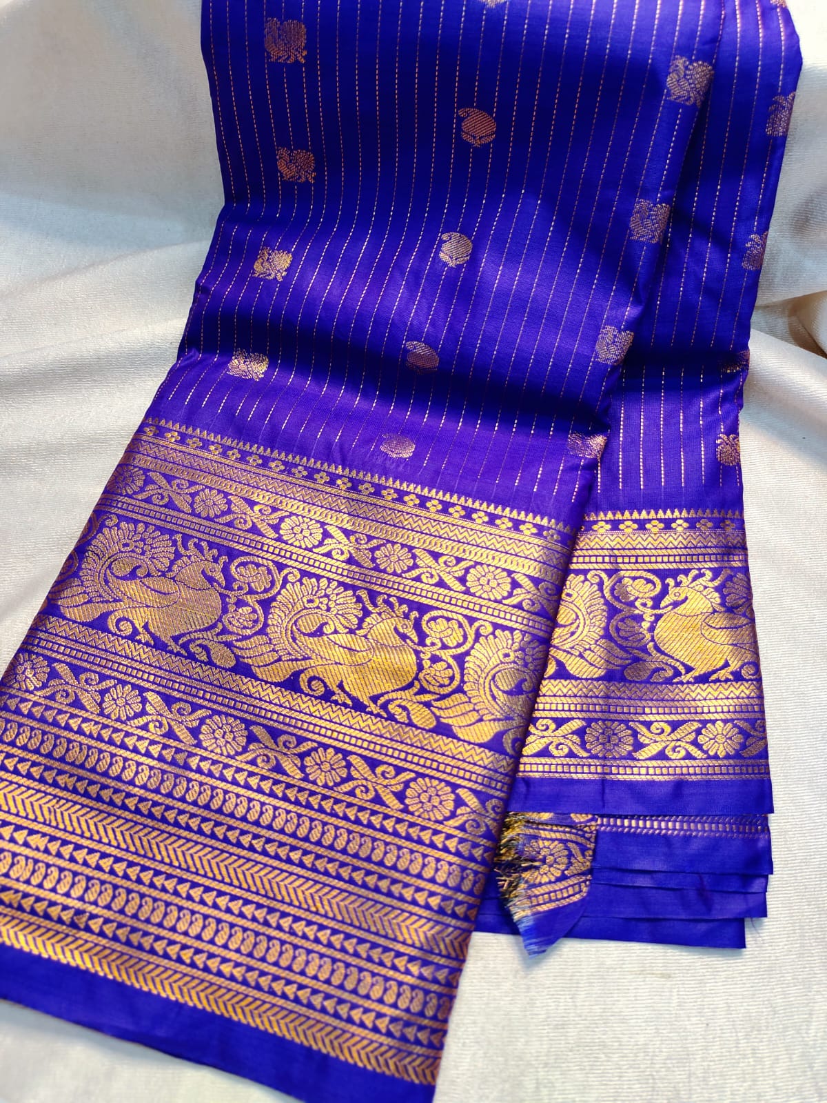 Vintage gadwal sarees