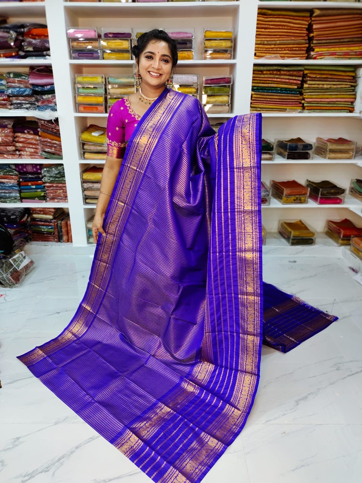 50% offer Valli gadwal
