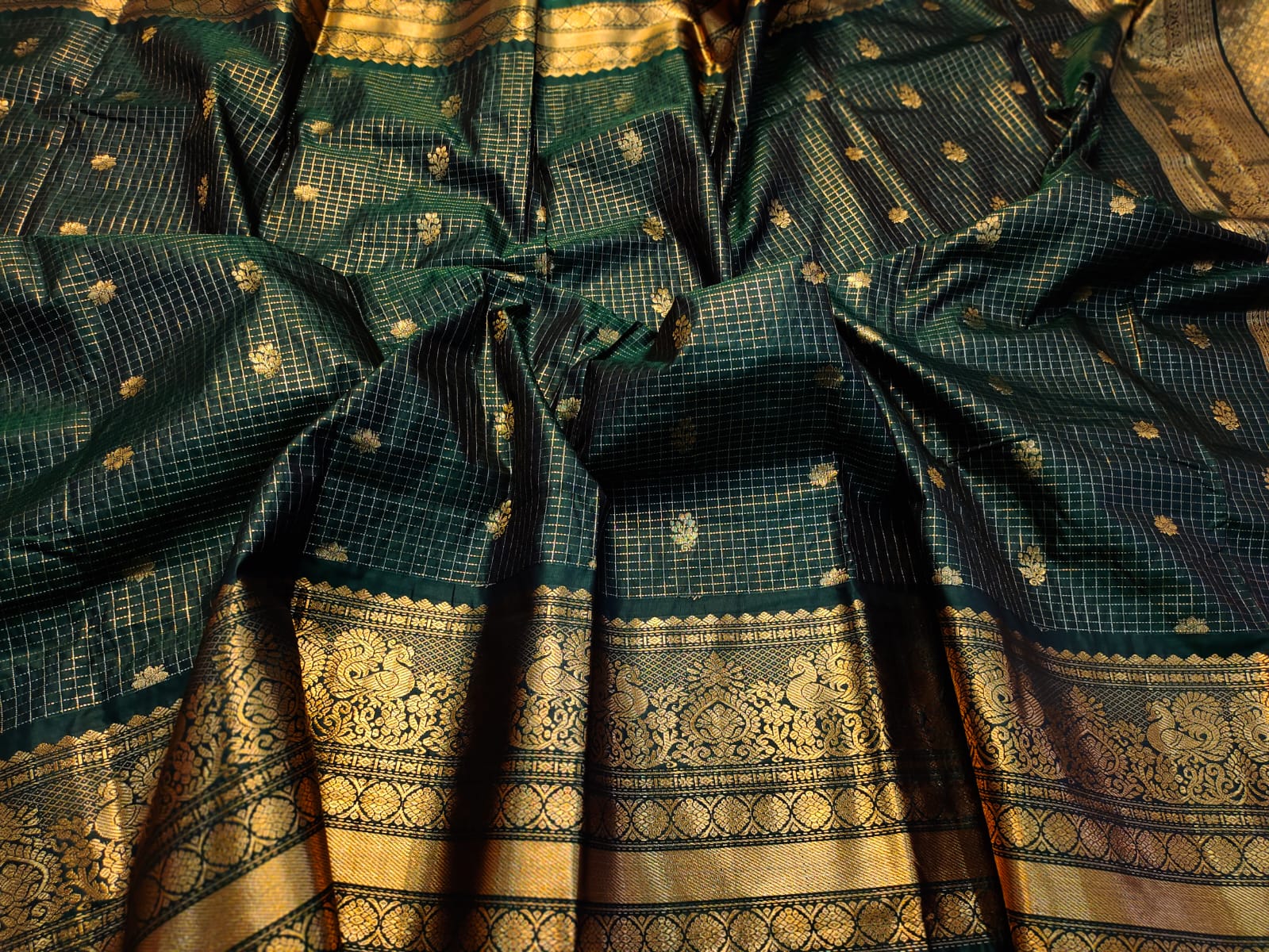 Vintage gadwal sarees