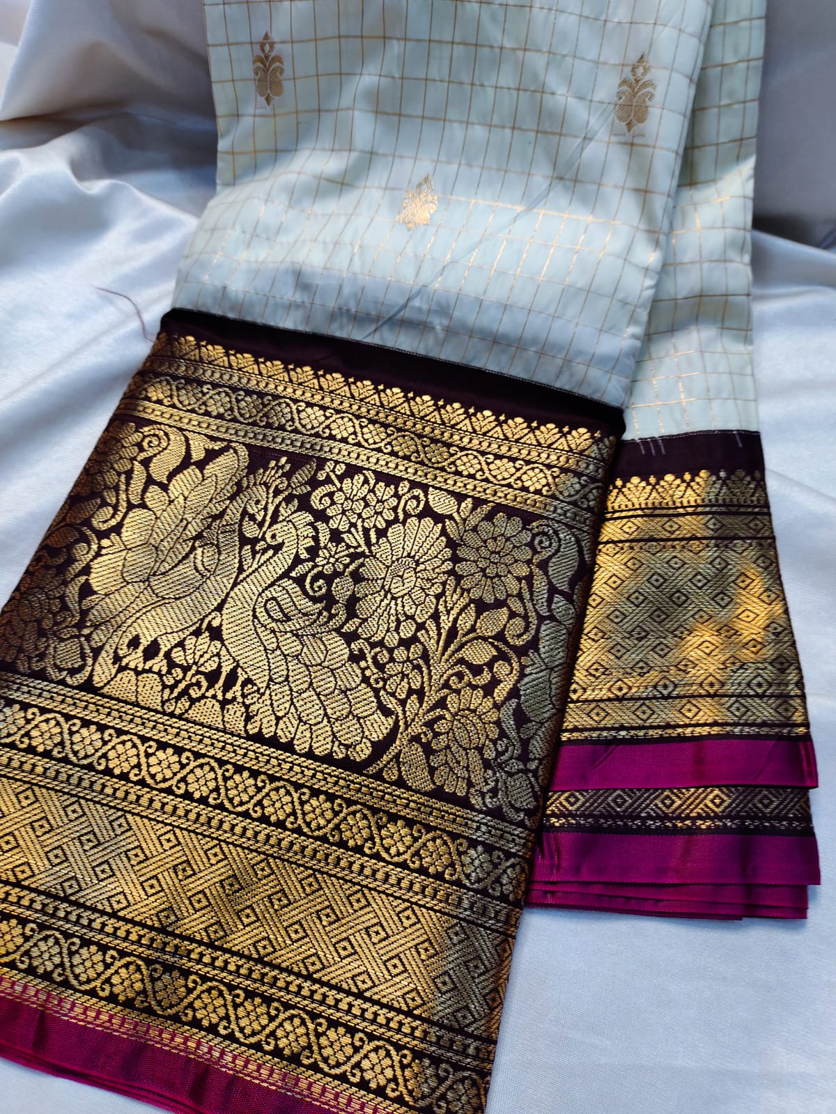 Vintage gadwal sarees