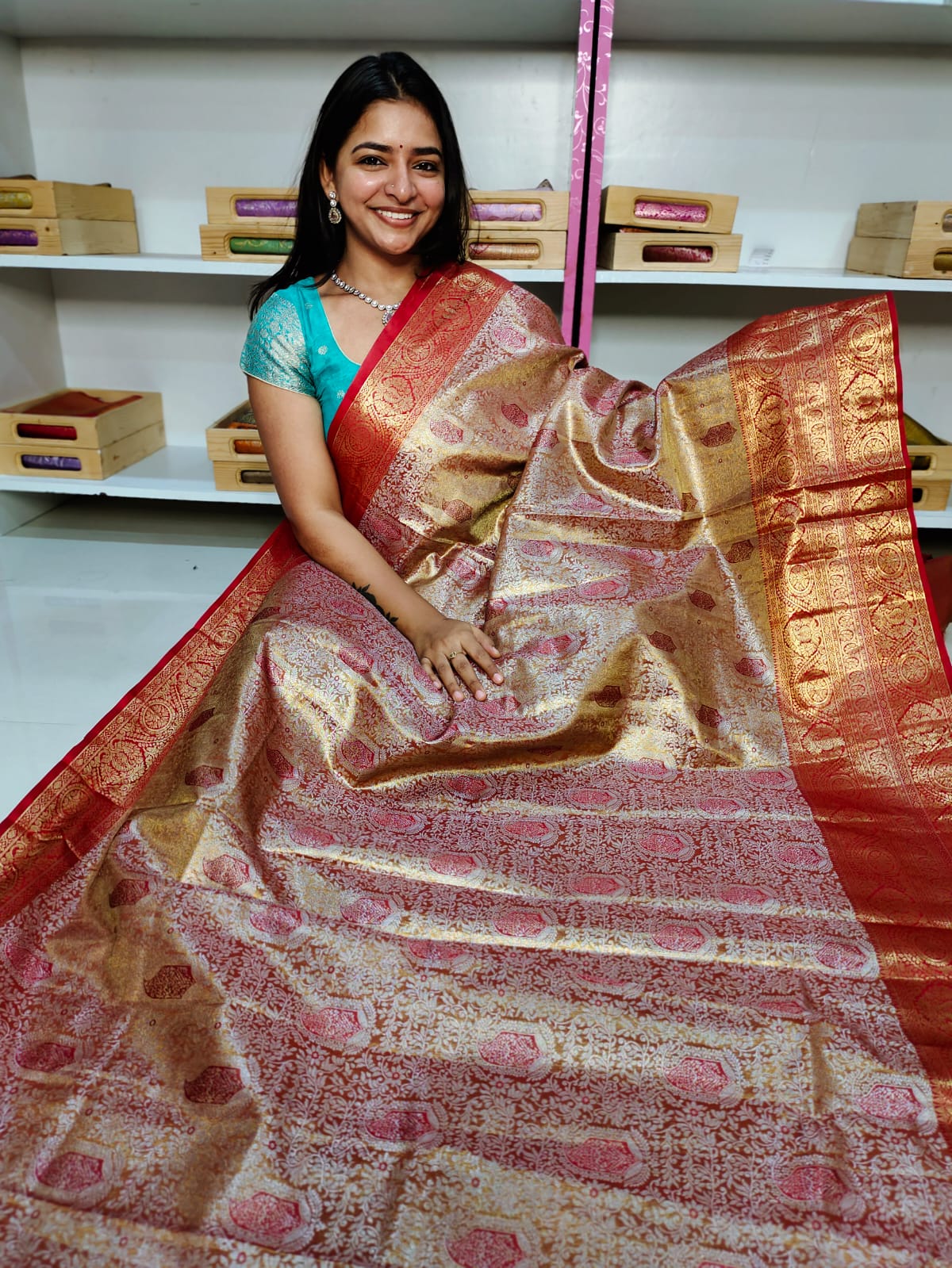 90% offer kanchi pattu sarees