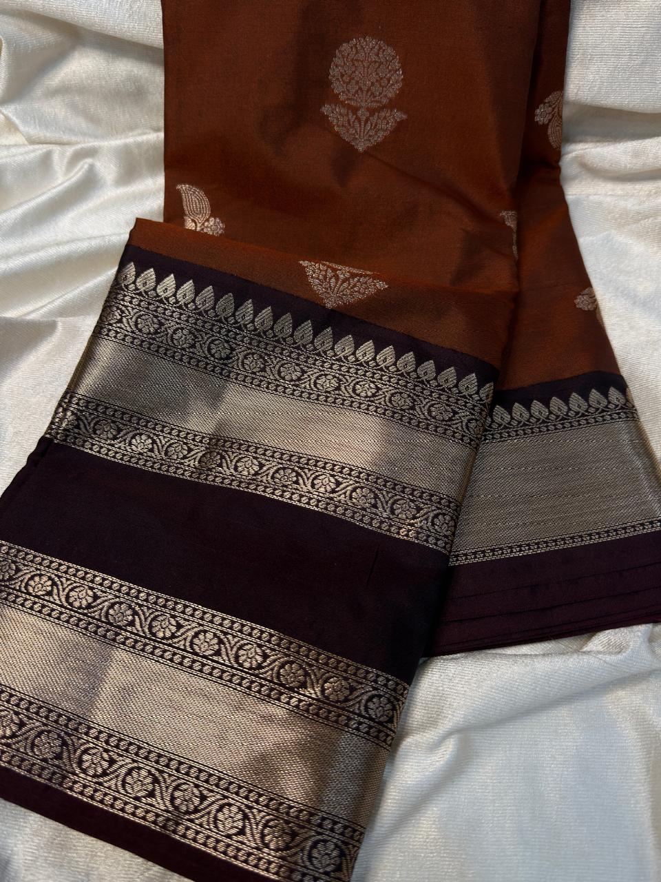 65% offer saree