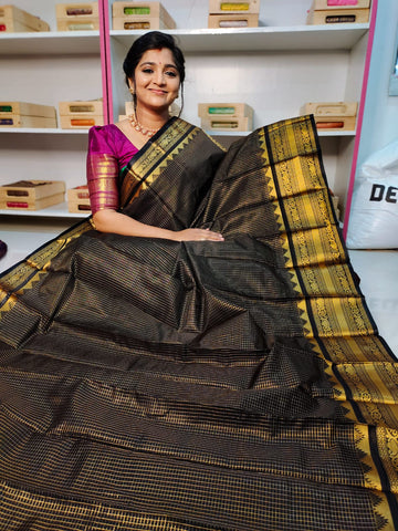 Vitange Mangalagiri sarees
