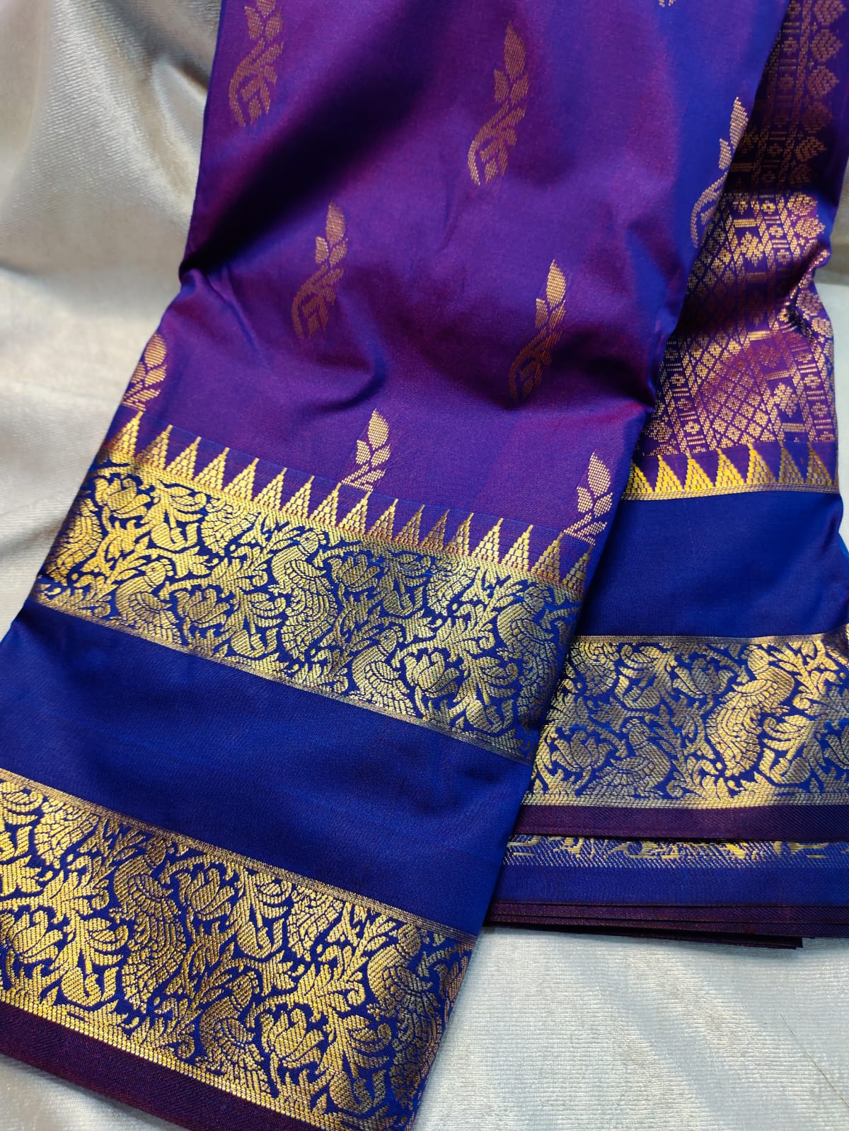 Sravanam gadwal sale