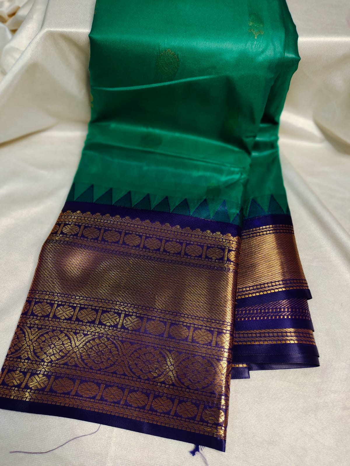 Primeme gadwal silk saree