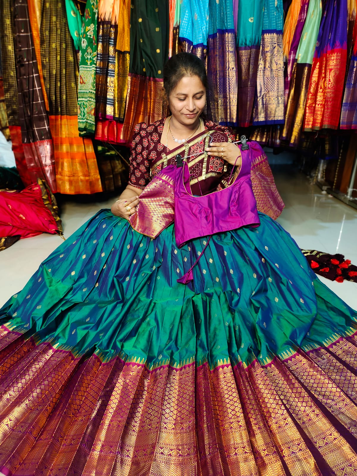 Sale gadwal lehangas