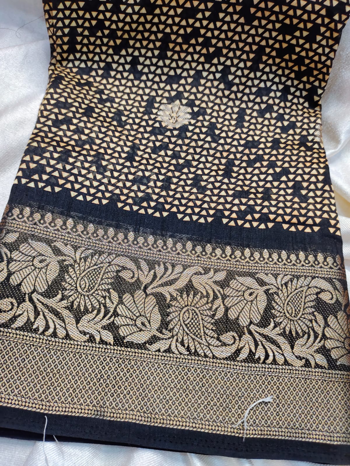Sravanam sale