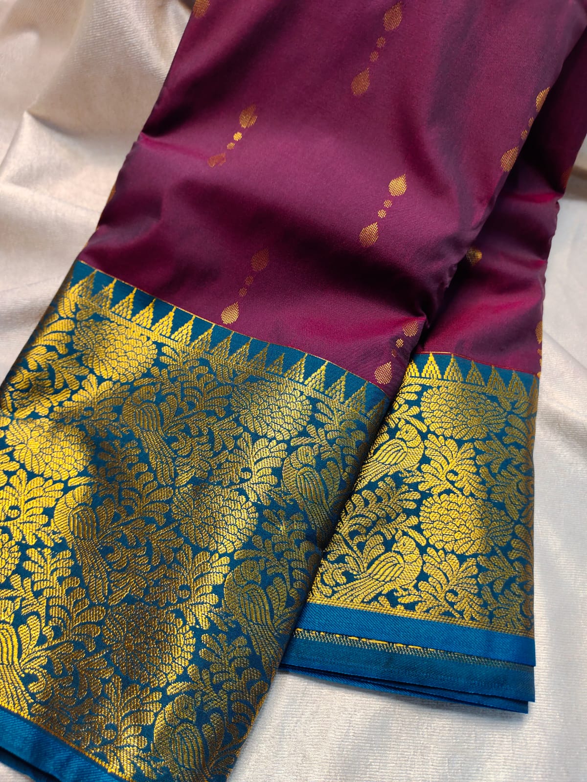 Sravanam gadwal sale