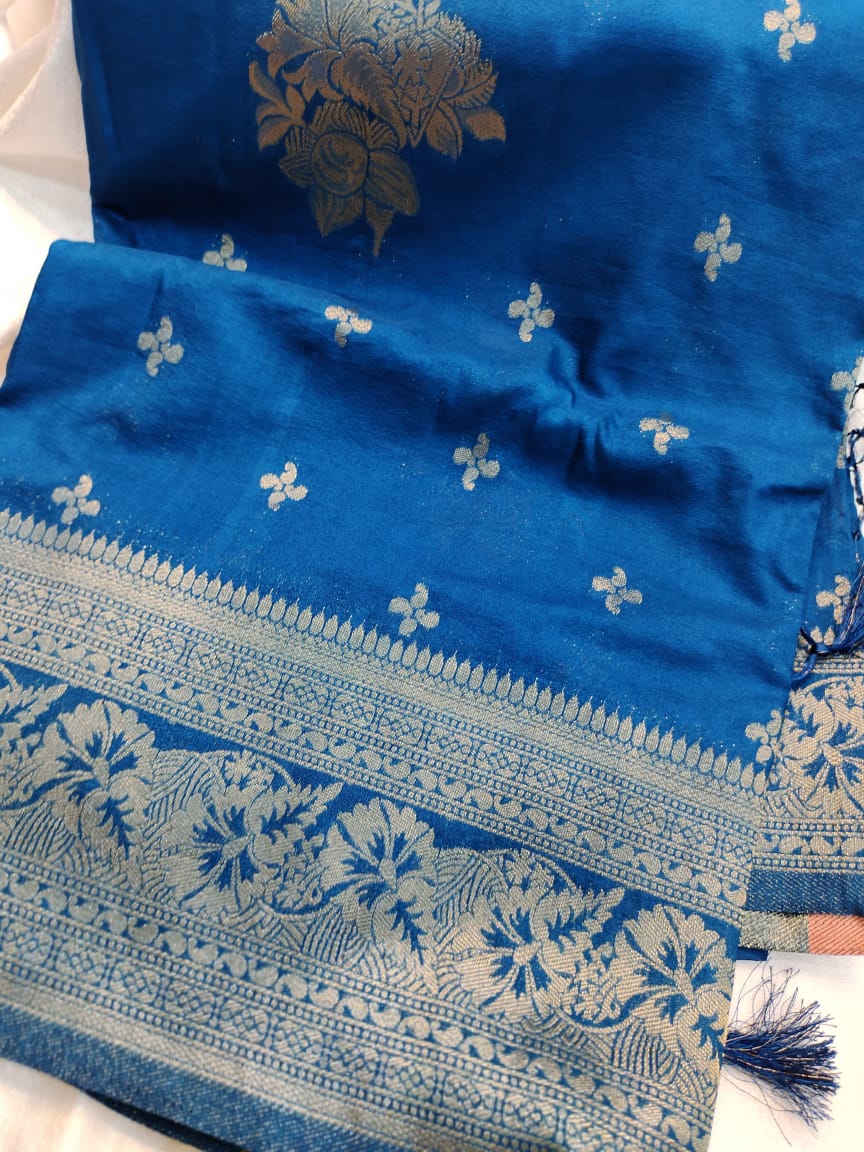70% offer saree