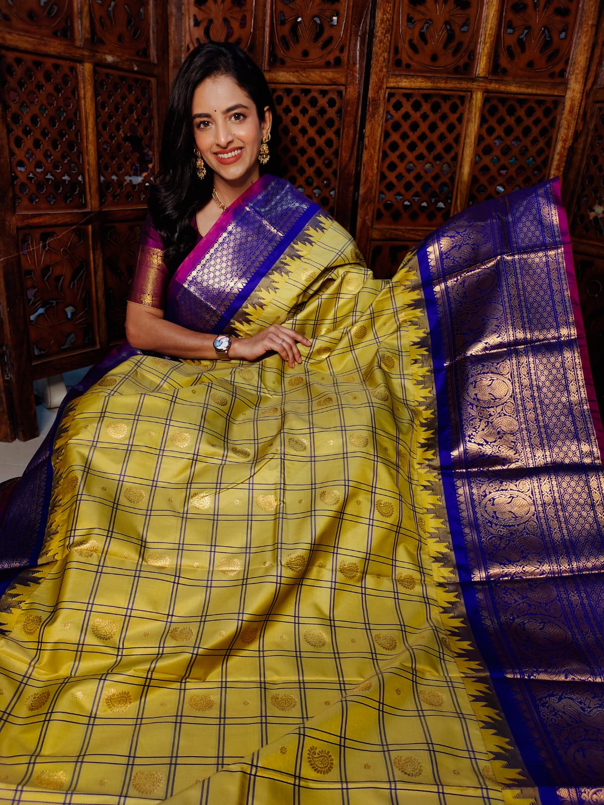 60% offer gadwal silk sarees