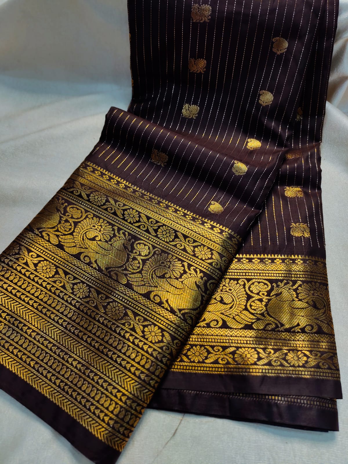 Vintage gadwal sarees