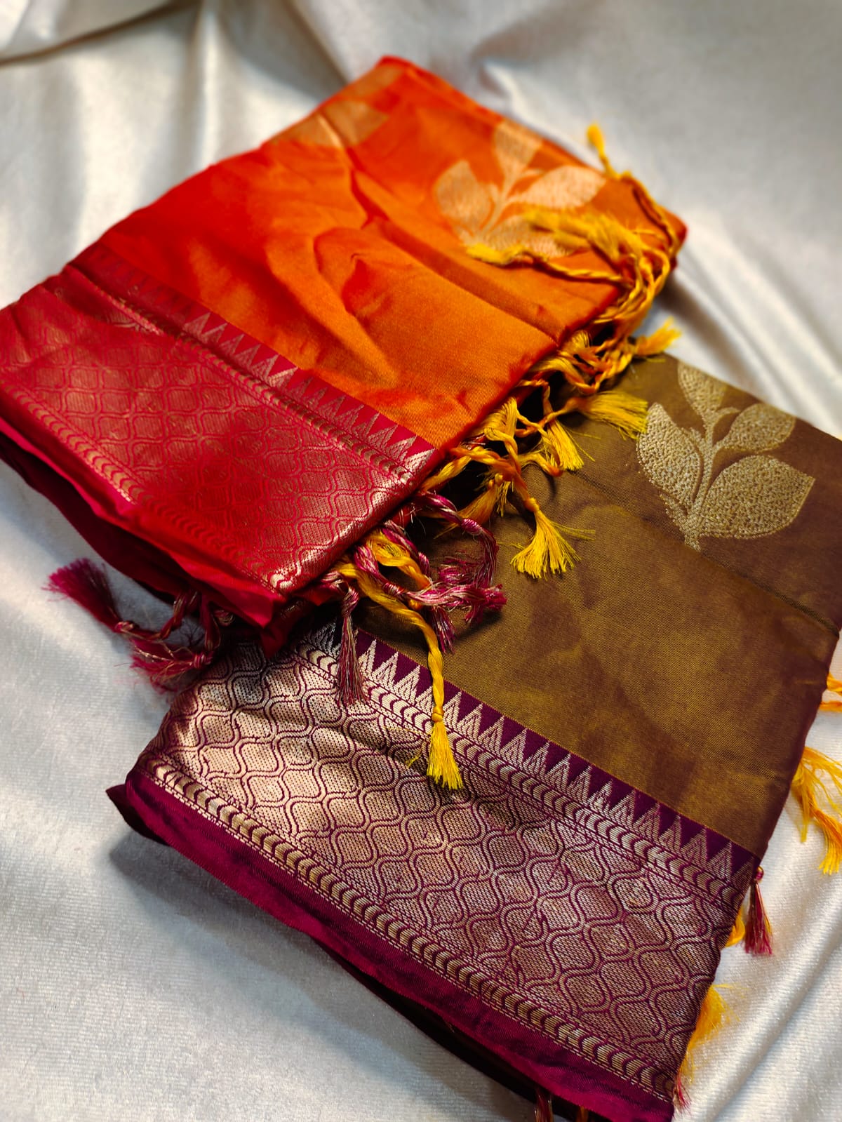 1+1 offer Uppada silk