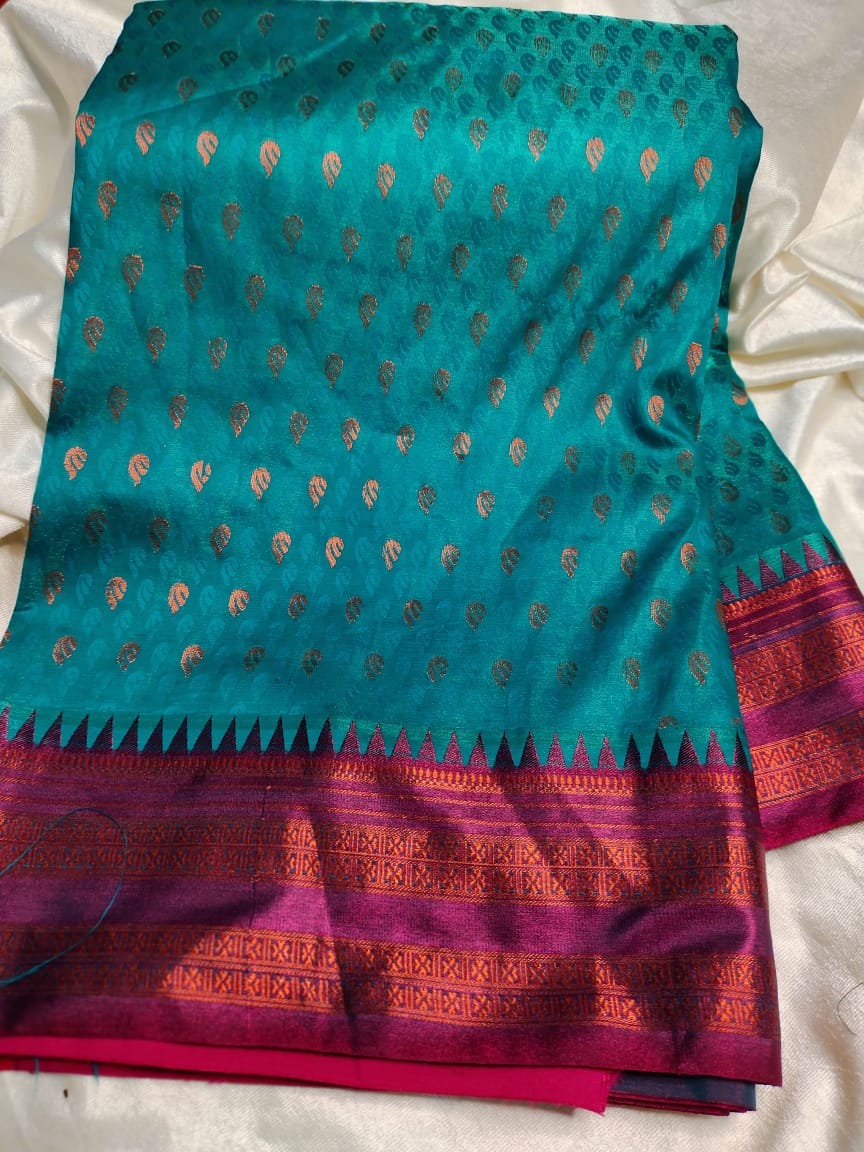 ఎసి 699