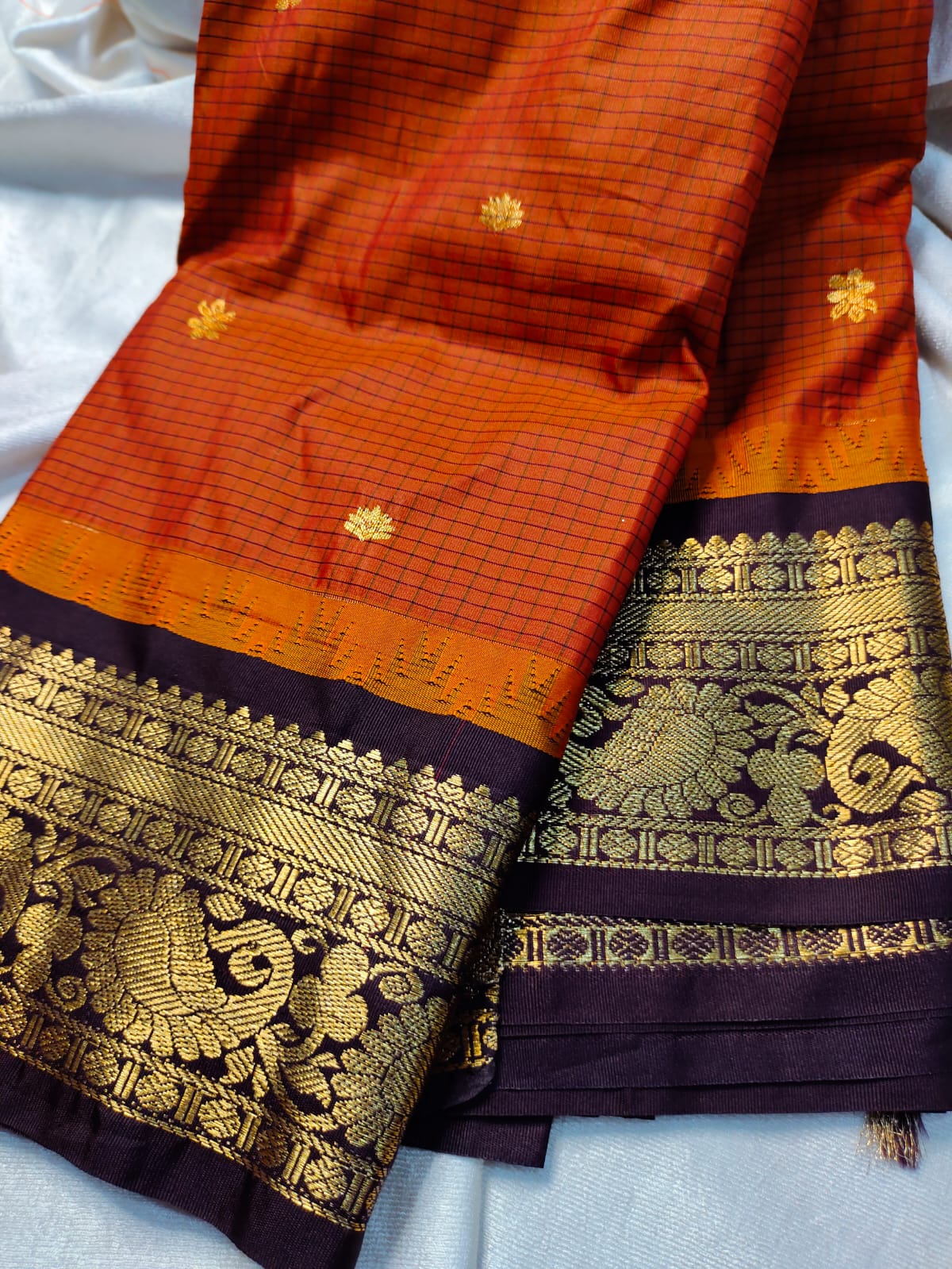 60% offer gadwal sarees