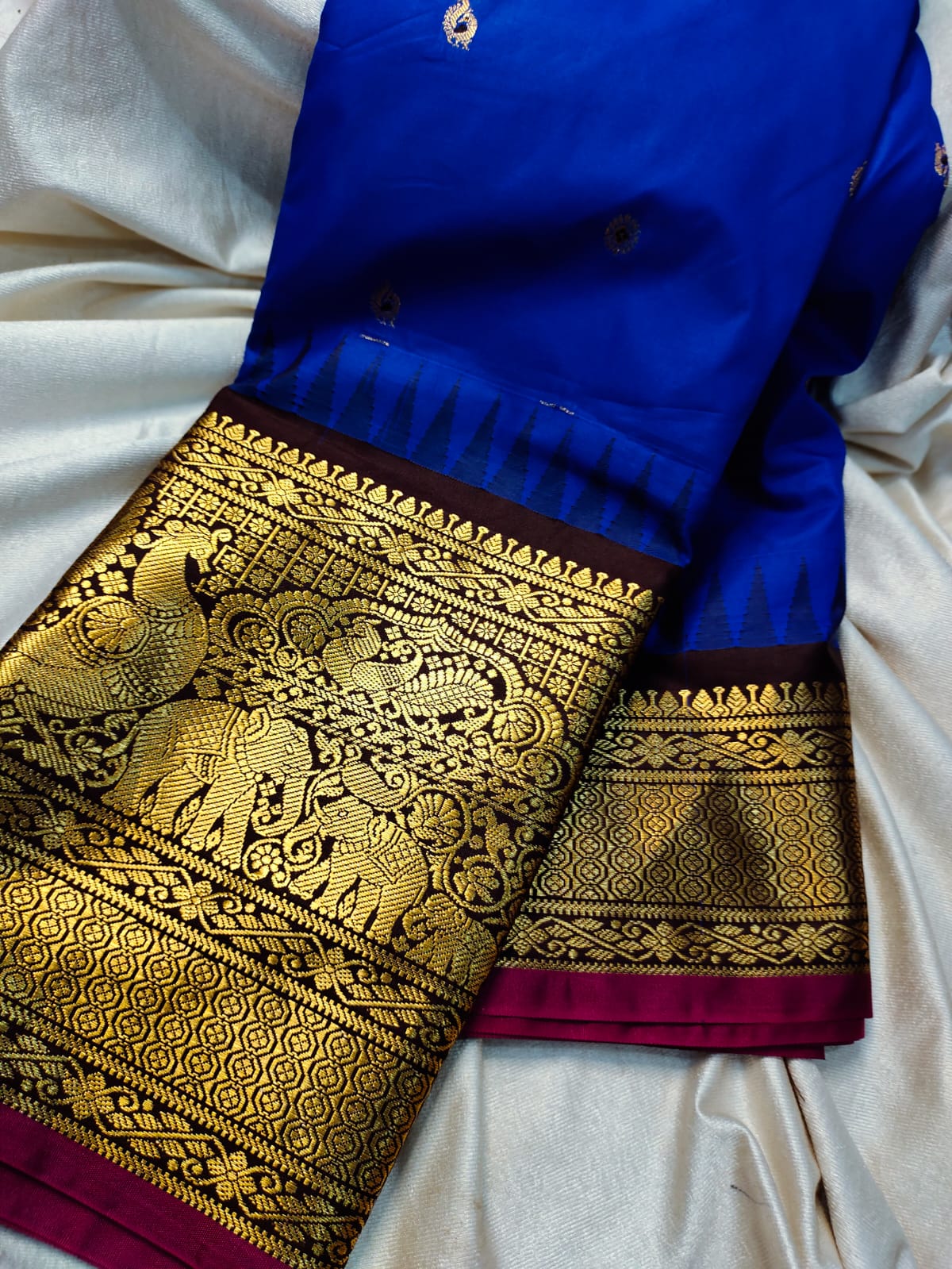 Primium gadwal sale
