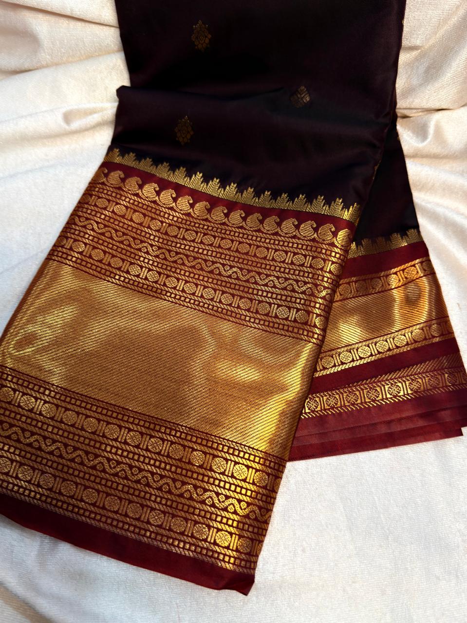 Gadwal sale 1599