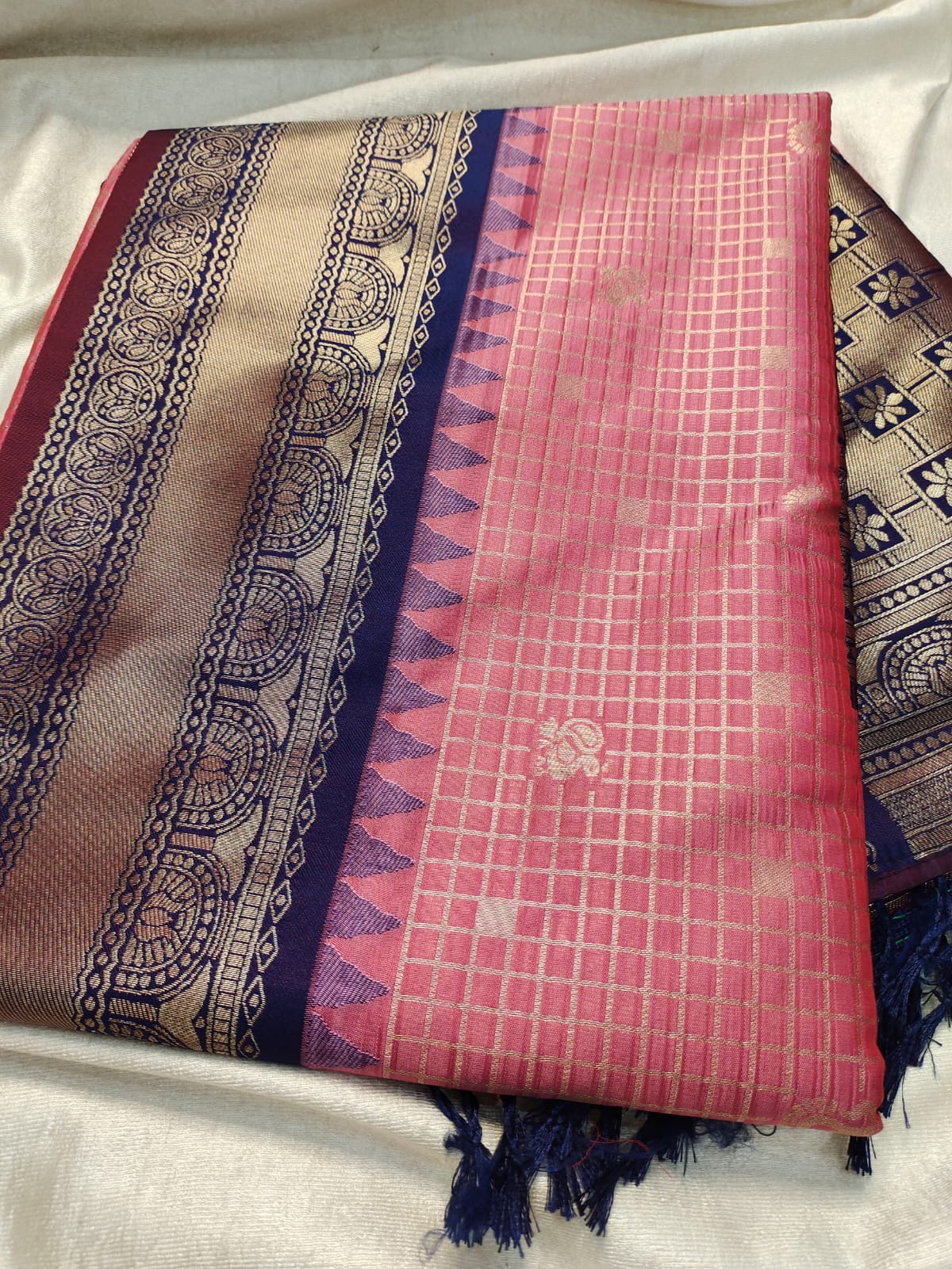 Vintage gadwal