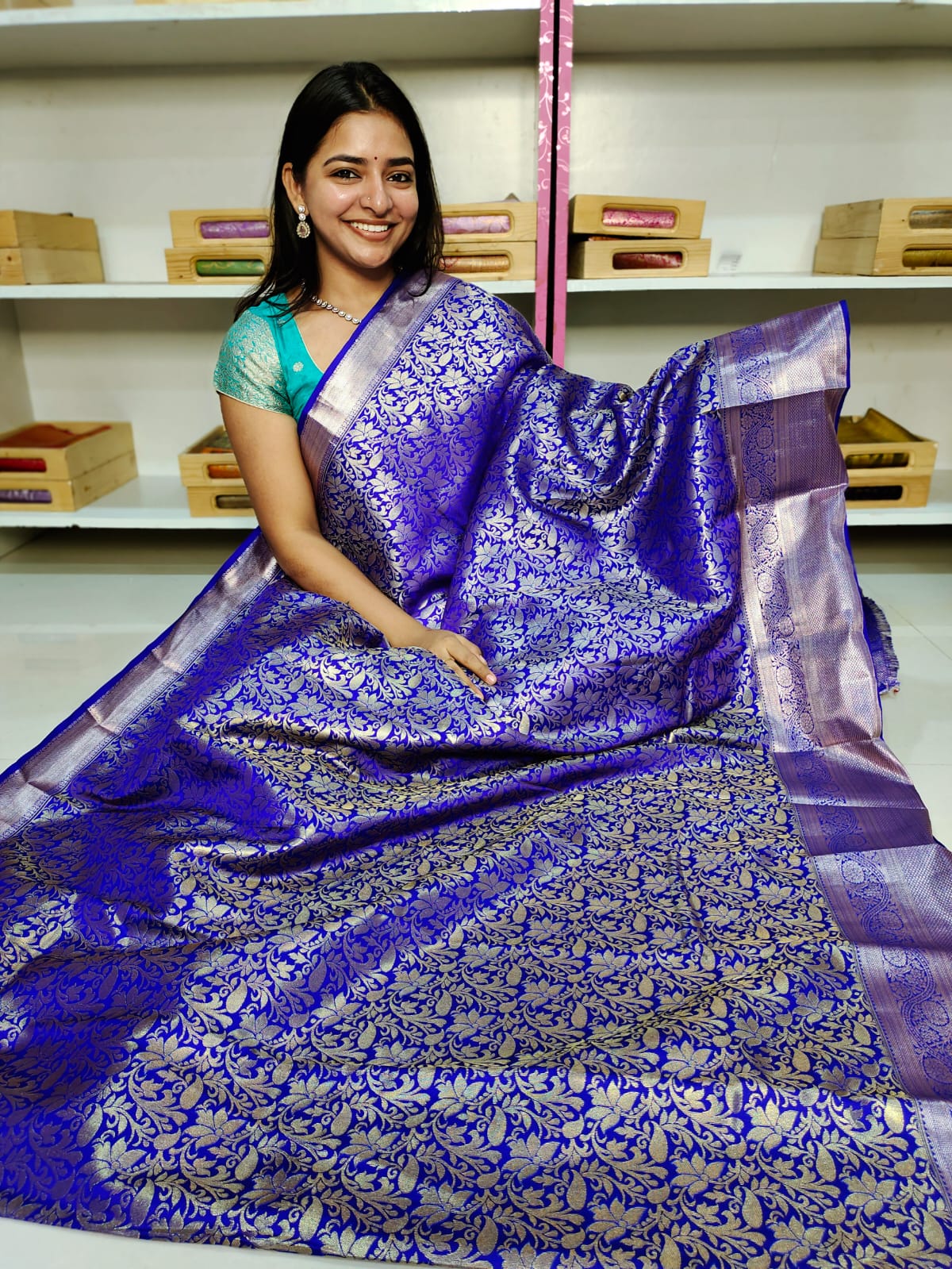 90% offer kanchi pattu sarees