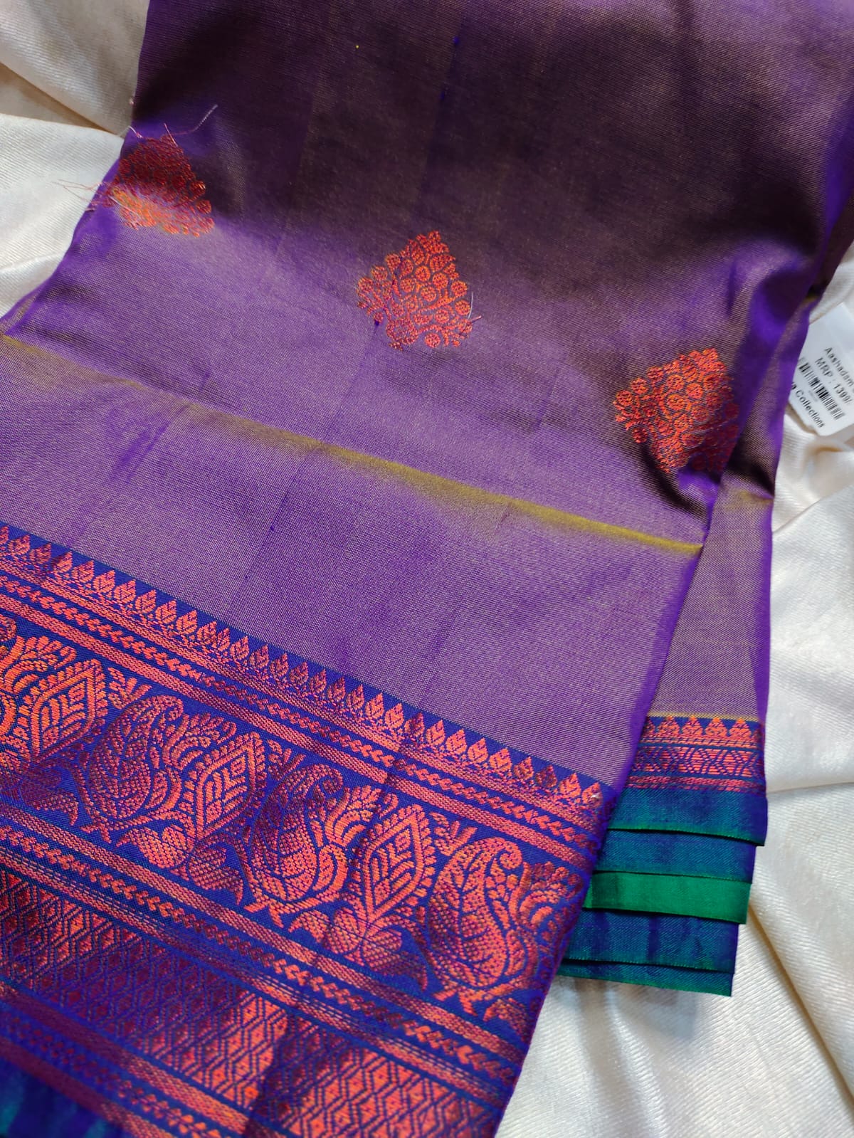 Sravanam sale